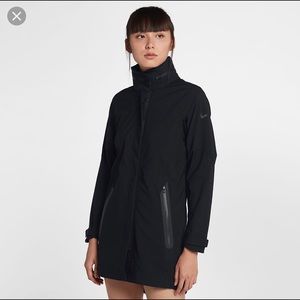 Woman’s Nike Hypershield long jacket